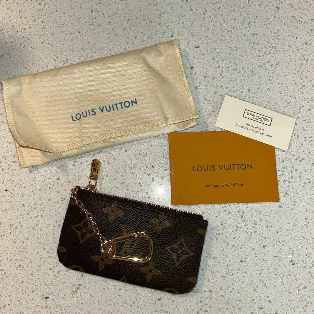 NWT Louis Vuitton Key Pouch